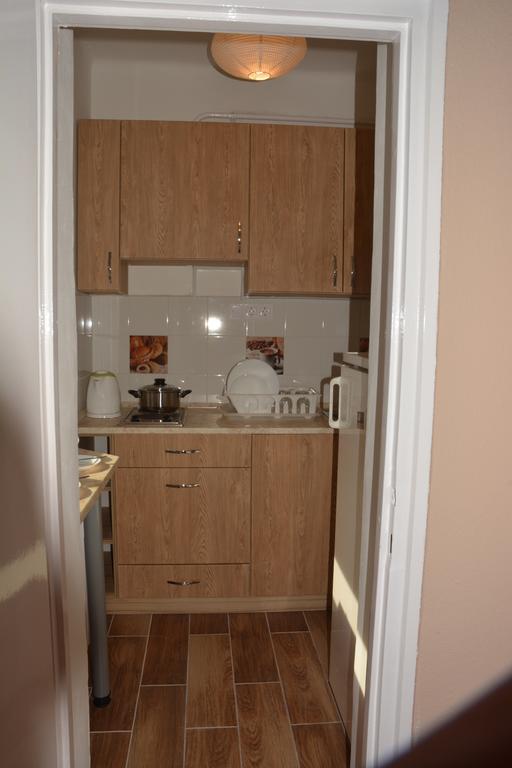 Appartement Poetyi Flat à Budapest Extérieur photo
