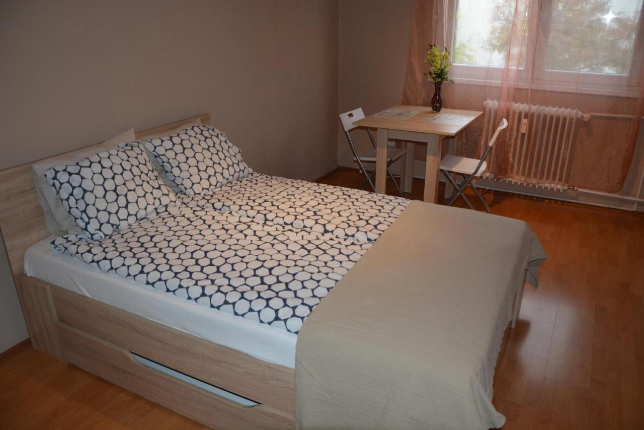 Appartement Poetyi Flat à Budapest Extérieur photo